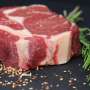 Carnea este masculina Cum vorbesc barbatii despre carnivorism