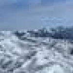 Gheața polară pierde jumătate de secol din cauza ghețarilor accelerați