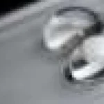 Picăturile alunecătoare indică un mecanism de încărcare dincolo de ionii mobili