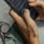 Roboții schimbă modul în care vorbim? Limba în era inteligenței artificiale