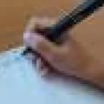 Stilou inteligent identifică timpuriu dificultățile de scriere ale copiilor