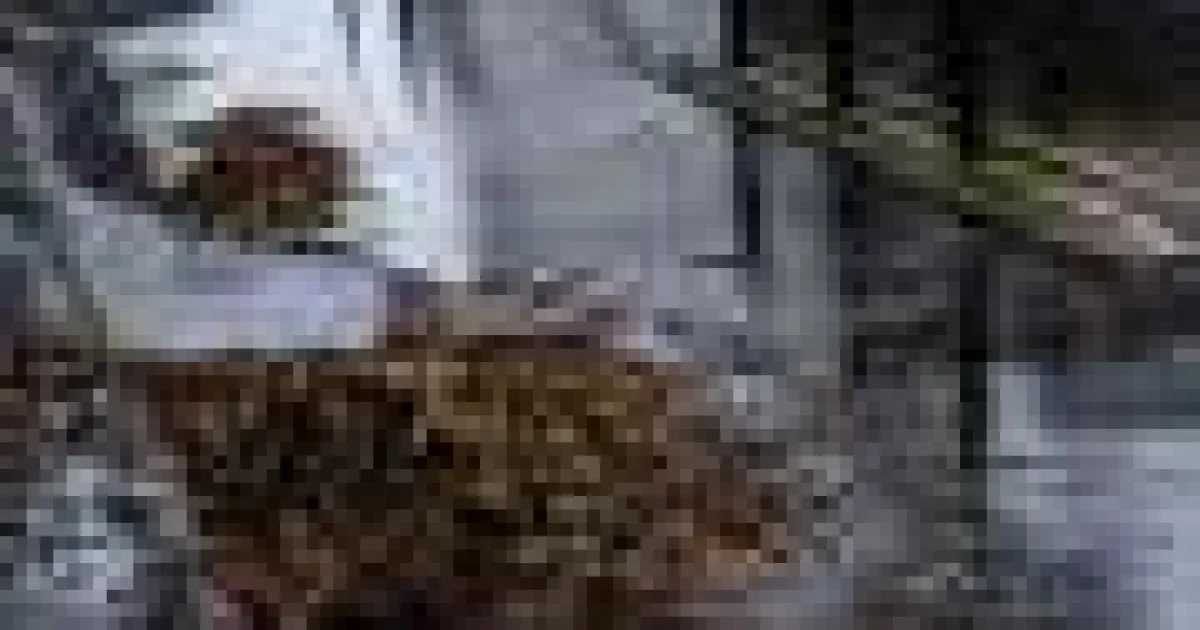 Valuri de rulare pe pante abrupte: curgerea uniformă a apei devine instabilă